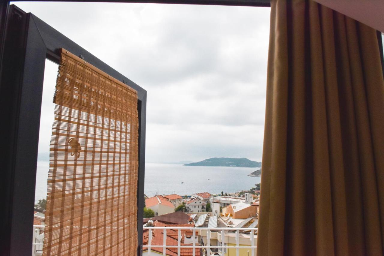 Smyrna Pansiyon Kaş Exterior foto