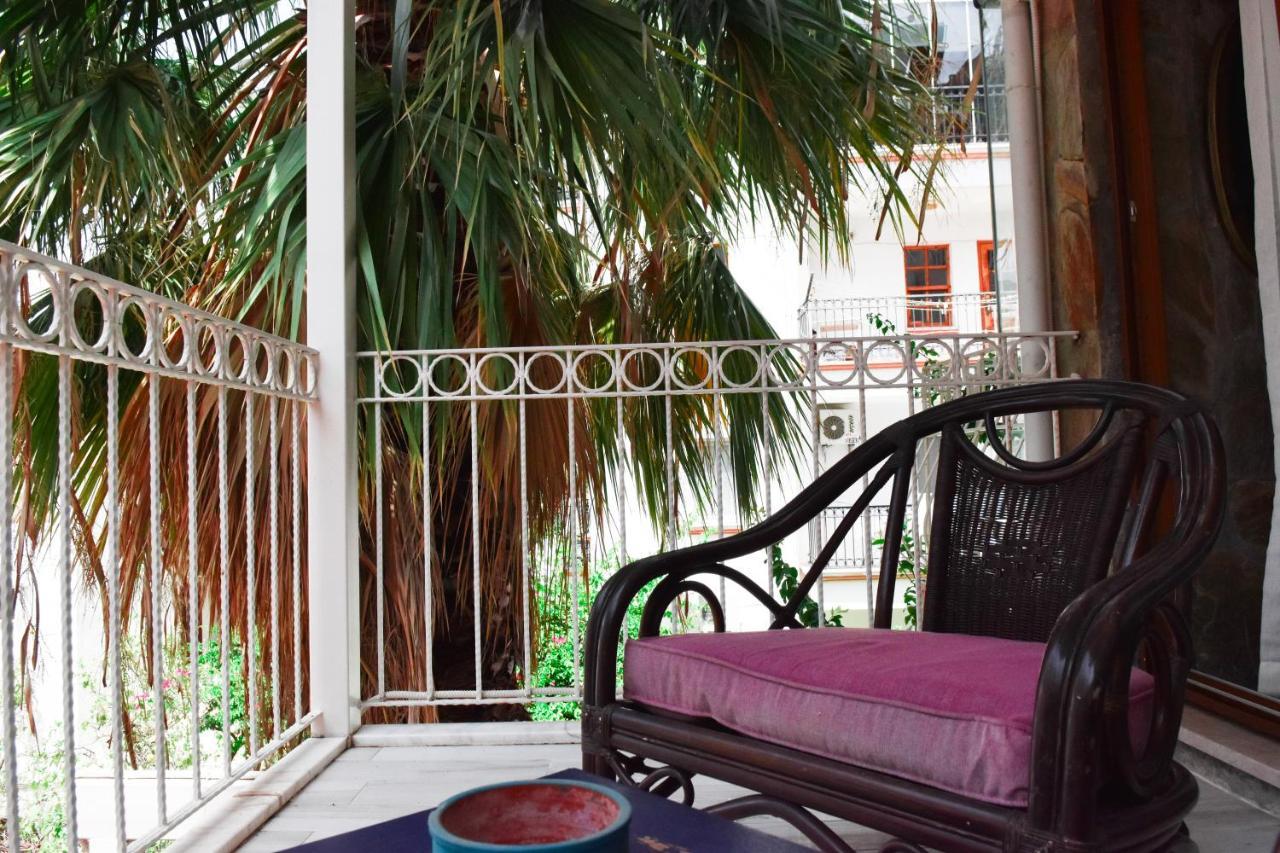 Smyrna Pansiyon Kaş Exterior foto